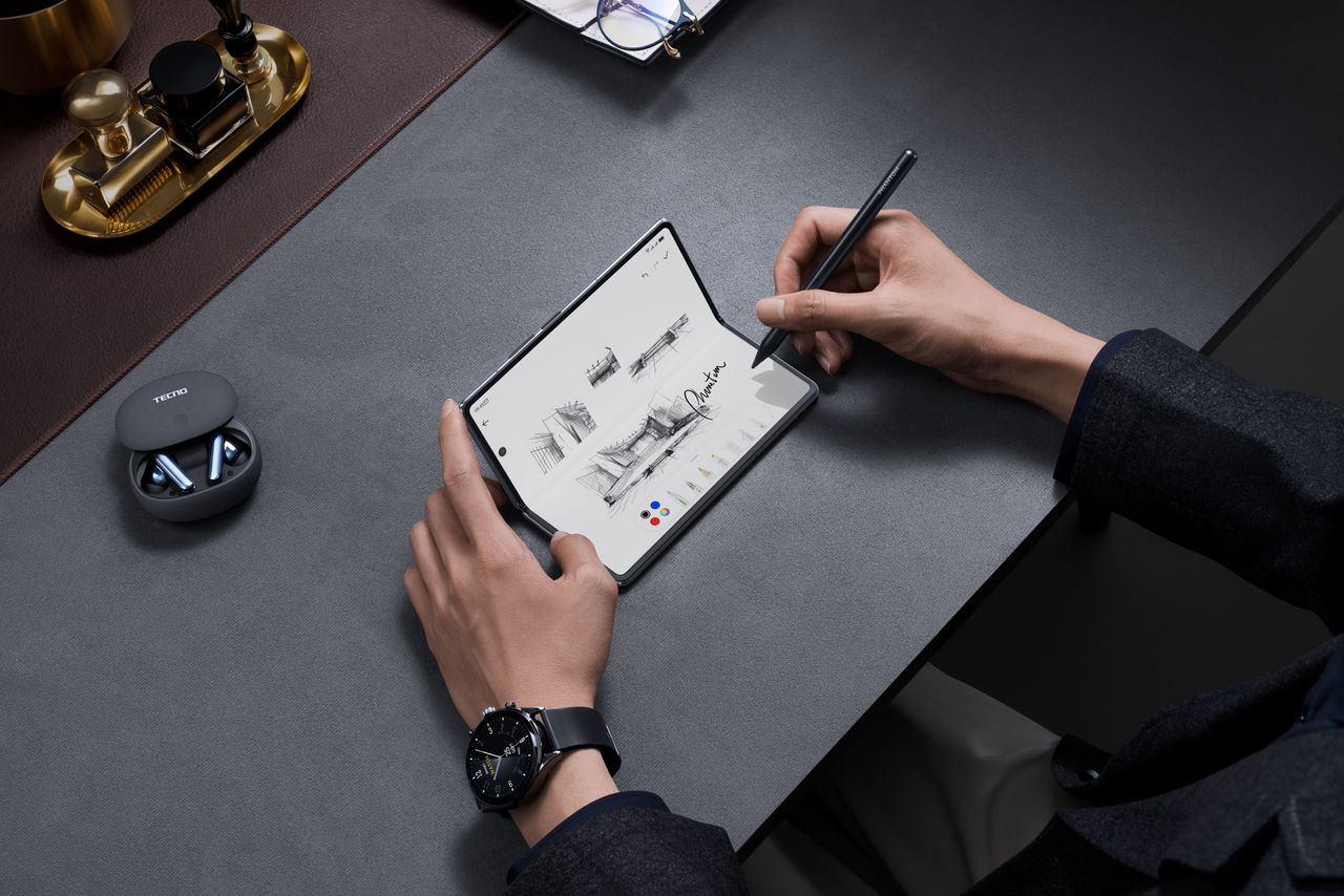 An image of the Tecno Phantom V Fold 2