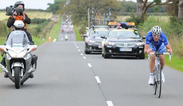 Agritubel&rsquo;s Emilien Berges saw the opportunity to counter attack, so the brave Frenchman gritted his teeth and began to pull away from the peloton.