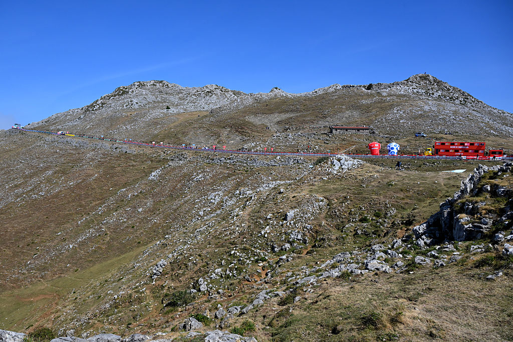 L&#039;ANGLIRU, SPAIN - SEPTEMBER 05: A general view of the L&#039;Angliru final hill during the La Vuelta - 80th Tour of Spain 2025, Stage 13 a 203.7km stage from Cabezon de la Sal to L&#039;Angliru 1556m / #UCIWT / on September 05, 2025 in L&#039;Angliru, Spain. (Photo by Tim de Waele/Getty Images)