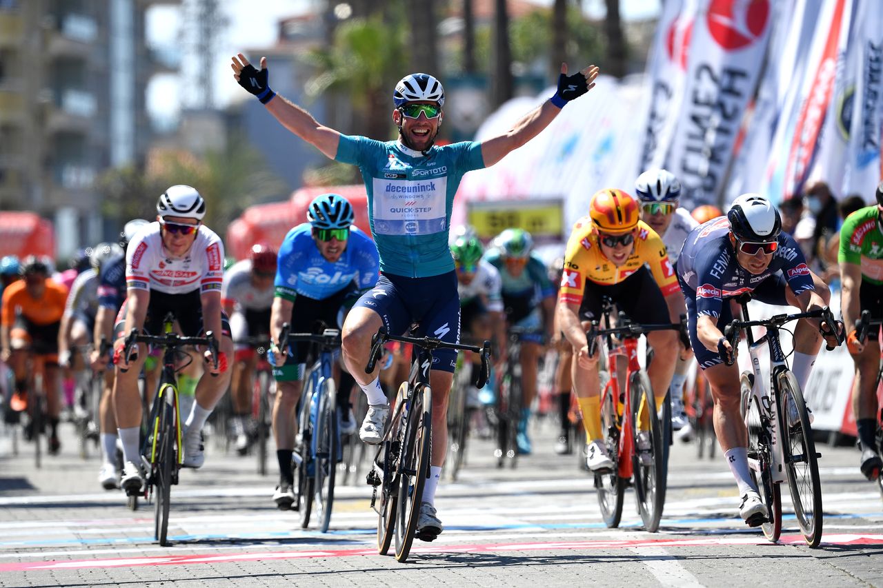 Mark Cavendish wins stage 3 of the 2021 Tour of Turkey