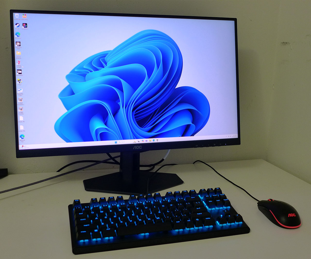 AOC Q27G40XMN