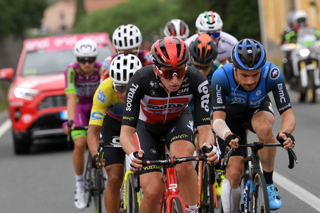 Giro d'Italia: Caicedo wins on Mount Etna as Thomas, Yates lose ground ...