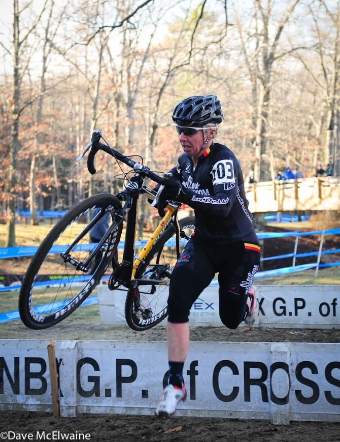 Laura Van Gilder (Van Dessel p/b Mellow Mushroom) racing in second place behind White