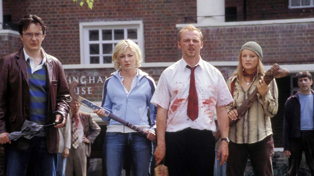 (l to r) Dylan Moran, Kate Ashfield, Simon Pegg,Lucy Davis in Shaun of the Dead