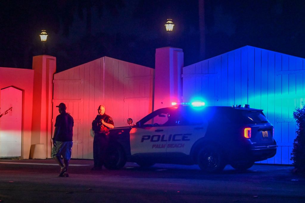Police outside Mar-a-Lago