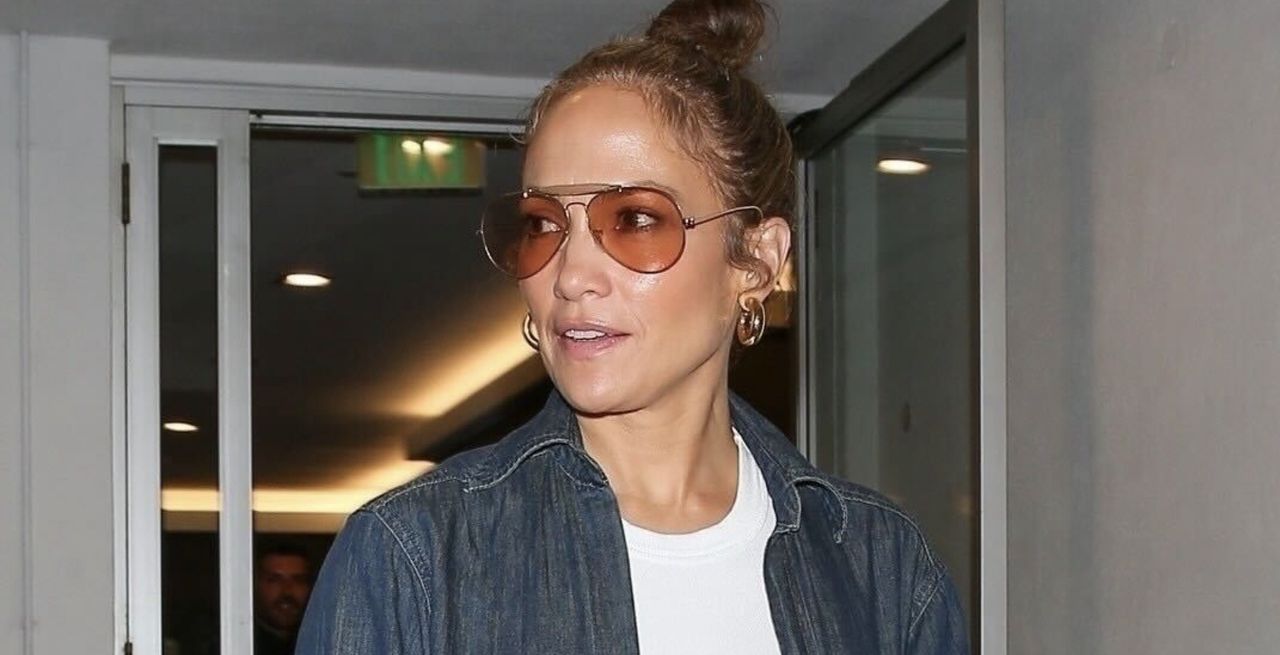 jennifer lopez wearing the double denim trend