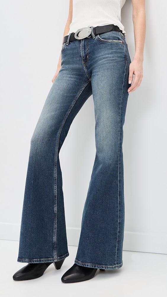 Re/done the Strutter Jeans