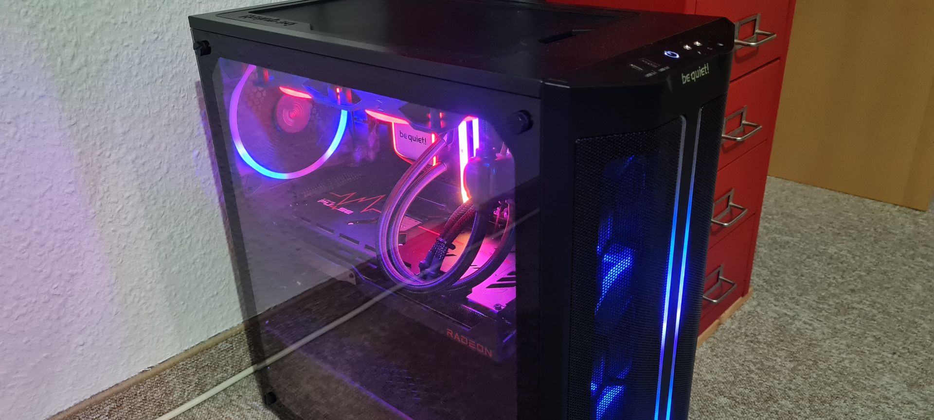 MiFCOM PC im Test: Das holt der Tower aus seinen AMD-Komponenten heraus ...