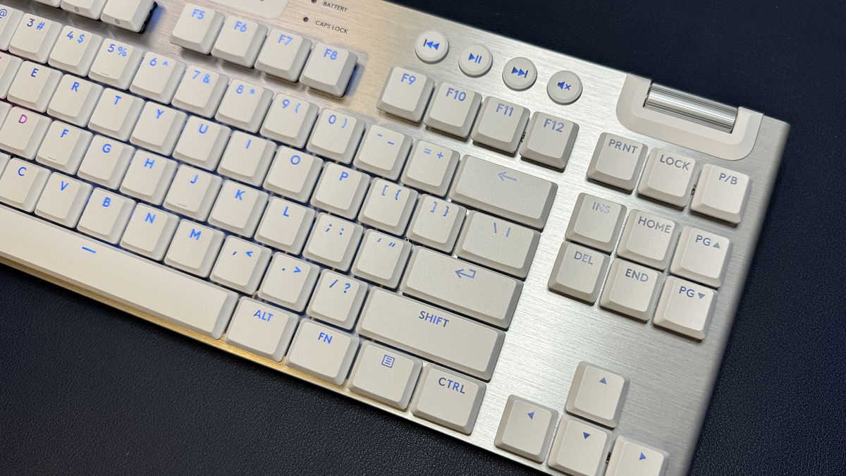 Logitech G915 X TKL