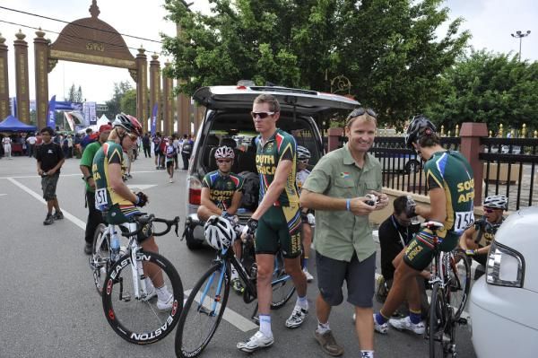 South Africa National Team before start on stage 1 TDL 2010 this morning.
