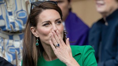 kate middleton blowing kiss at wimbledon - Princess Catherine gave birth