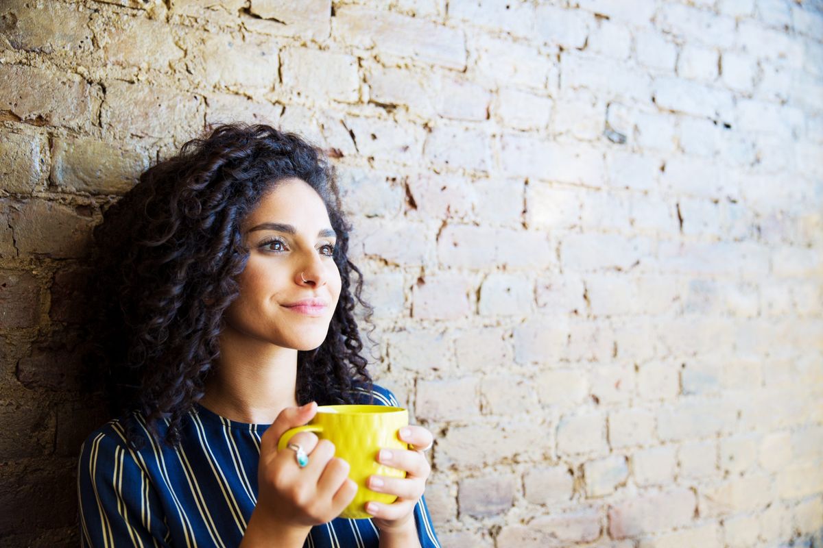 how-to-use-mindfulness-to-destress-and-appreciate-the-everyday-woman