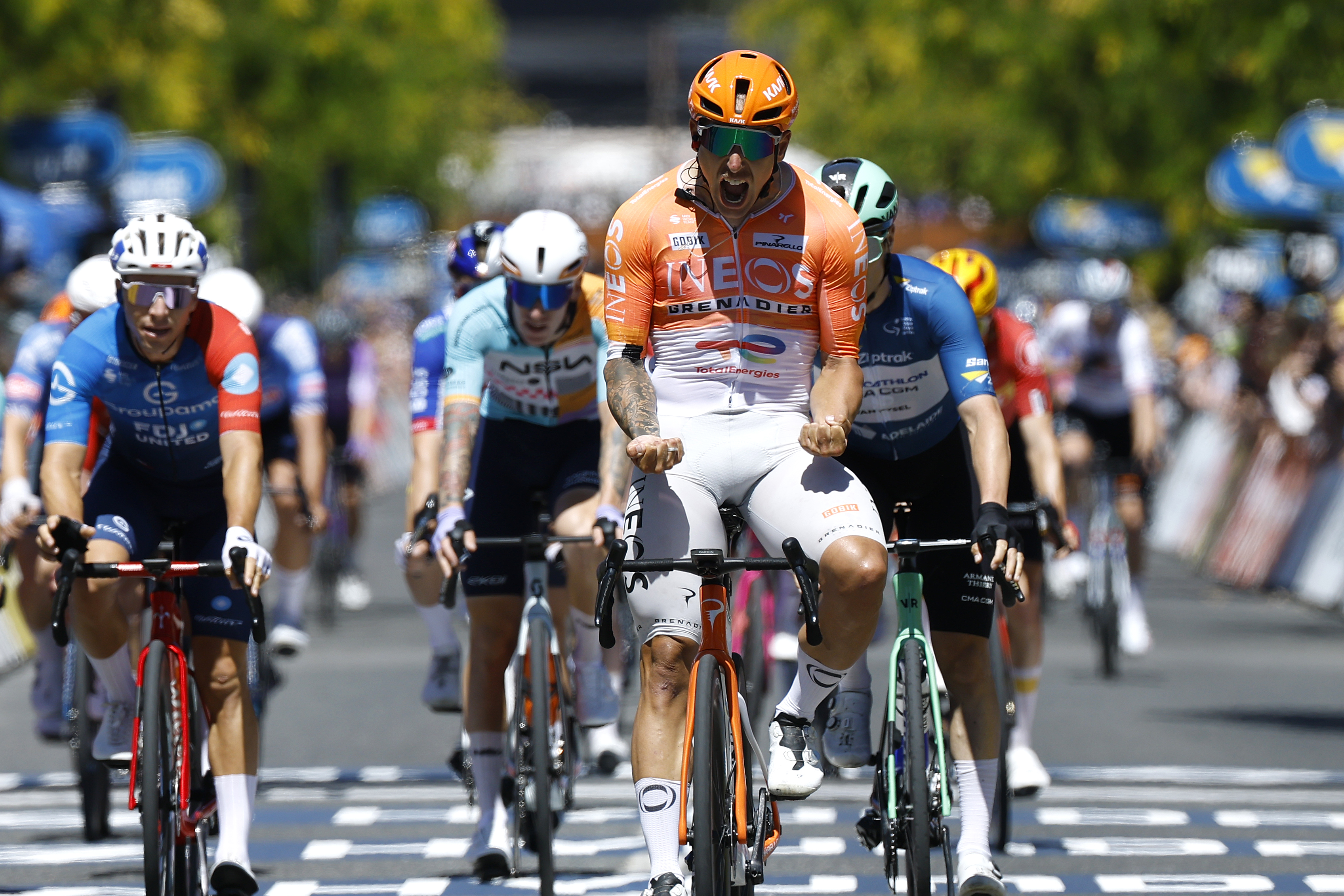 Sam Welsford wins a stage of the 2026 Tour Down Under