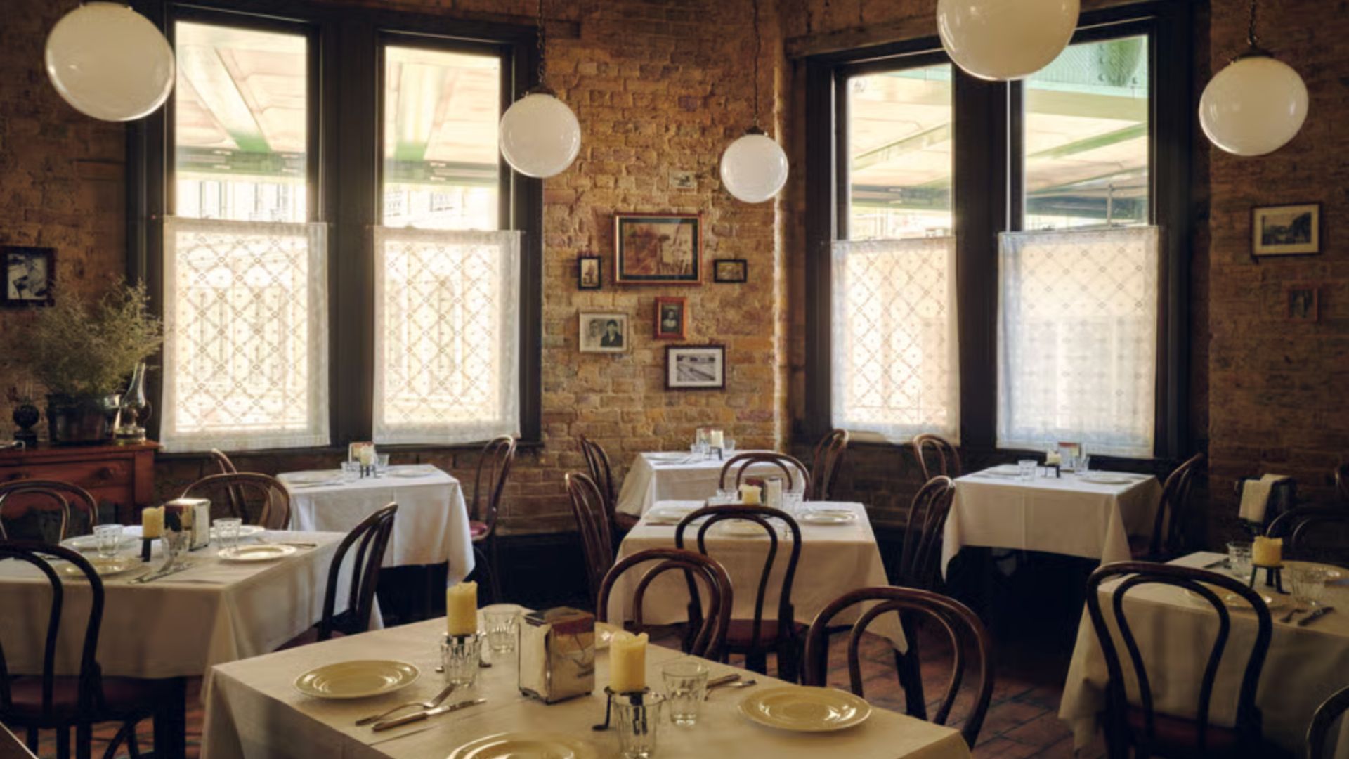 an image of the interior of Kismet restaurant in Borough 