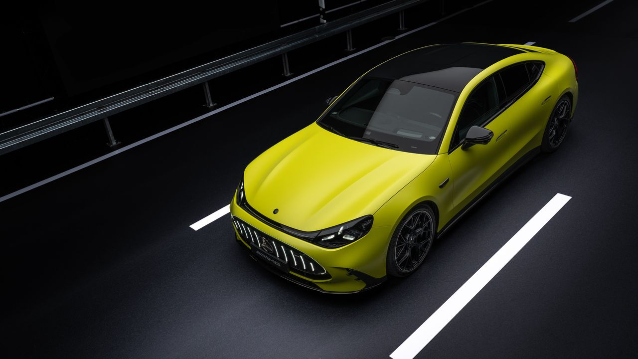 An all-electric powerhouse, the Mercedes-AMG GT 4-Door Coupé makes a dramatic debut