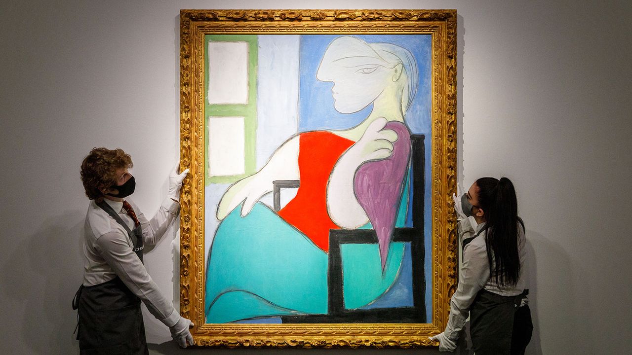 Pablo Picasso&amp;#039;s Femme assise pres d&amp;#039;une fenetre (Marie-Therese)