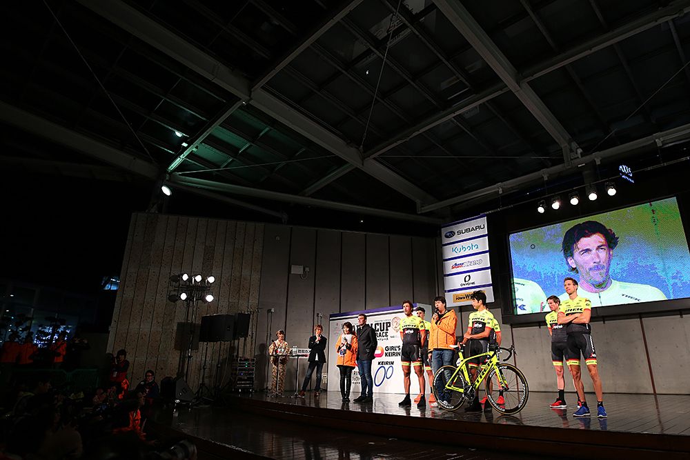 Trek-Segafredo at 2016 Japan Cup team presentation