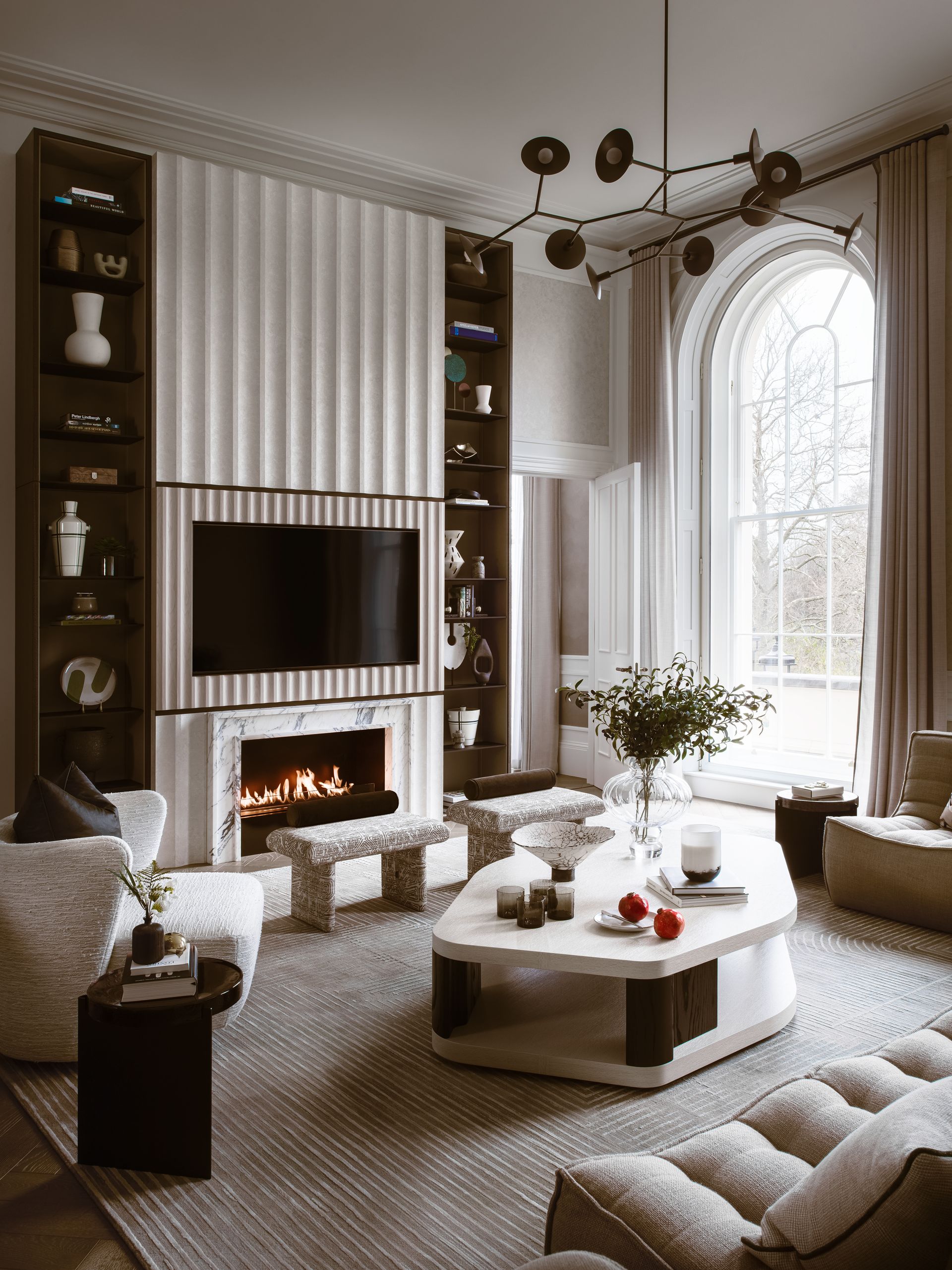 10 living rooms where the focal point is so not the TV | Livingetc