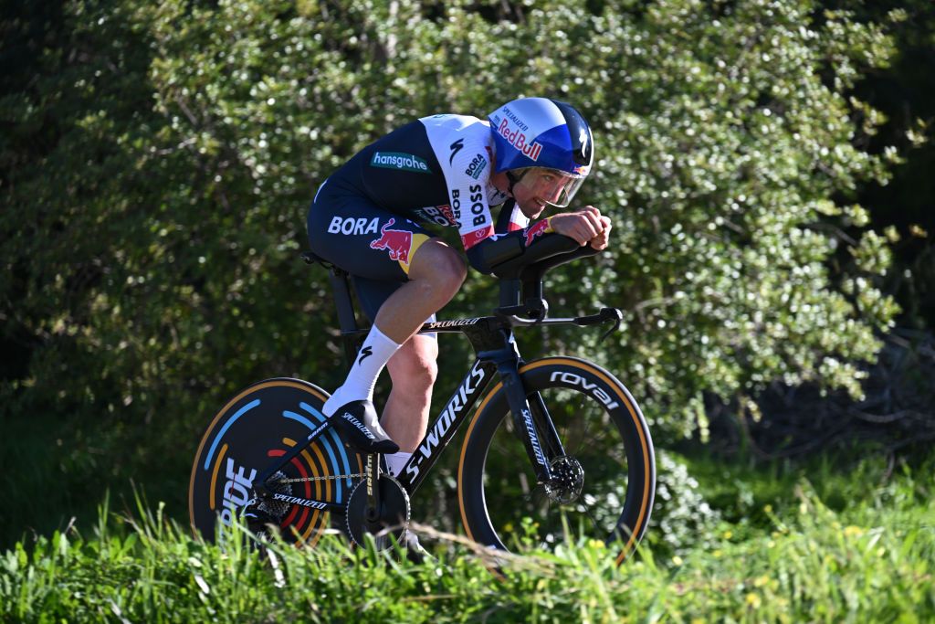 MALHAO PORTUGAL FEBRUARY 23 Oier Lazkano of Spain and Team Red Bull BORA hansgrohe competes during the 51st Volta ao Algarve em Bicicleta Stage 5 a 196 individual time trial stage from Salir to Malhao 477m on February 23 2025 in Malhao Portugal Photo by Tim de WaeleGetty Images