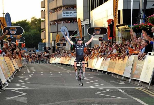 Dean Windsor (Rapha-Condor-Sharp) wins in Woking.