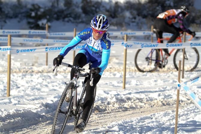 katerina Nash duplicated her Saturday performance and took an early lead.