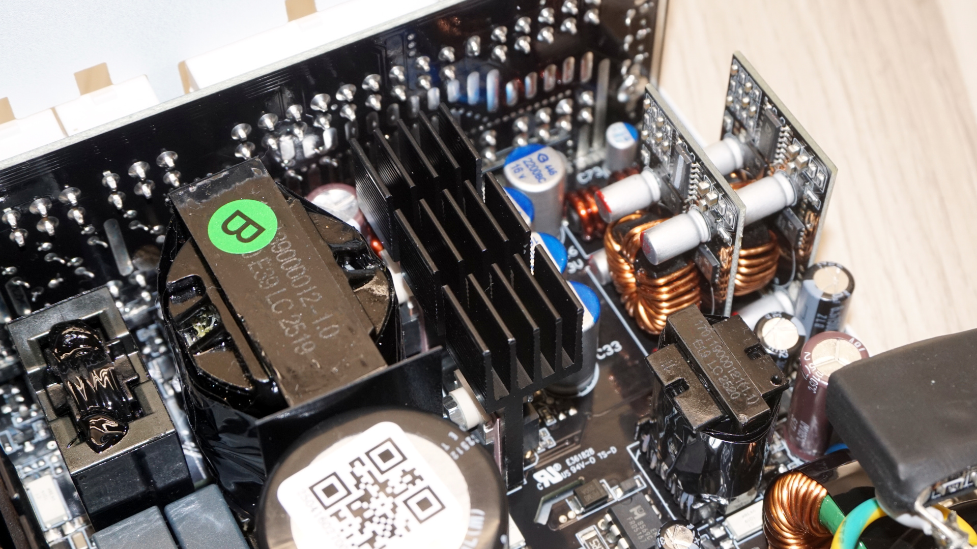 Phanteks  AMP GH 750W