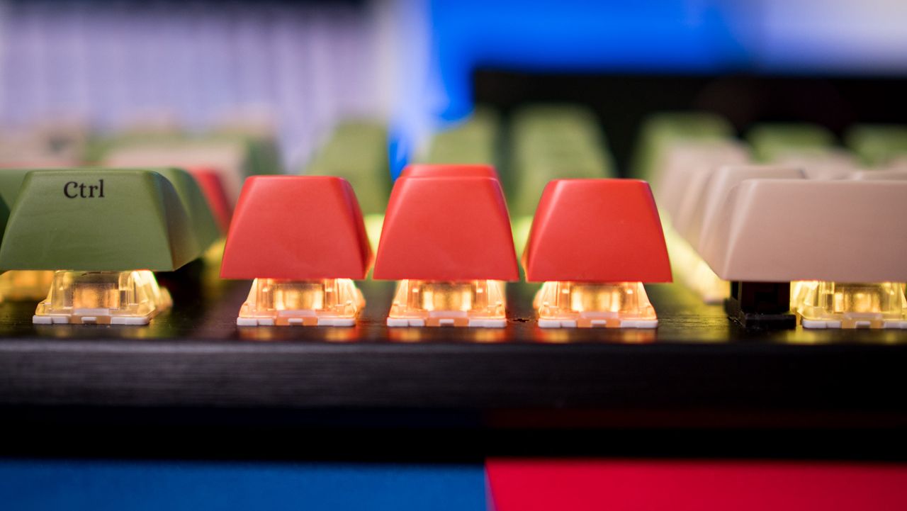 Drop + LOTR Elvish Keycap Set