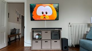 LG S95TR in living room