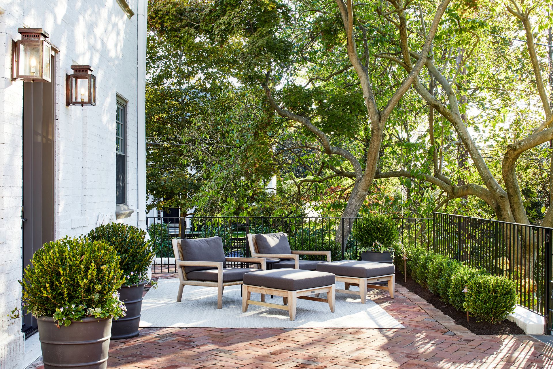 10 Feng Shui rules for backyards to create good energy Livingetc
