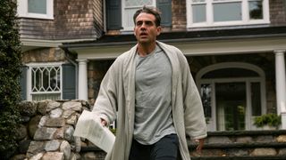 Bobby Cannavale as Dean in The Watcher