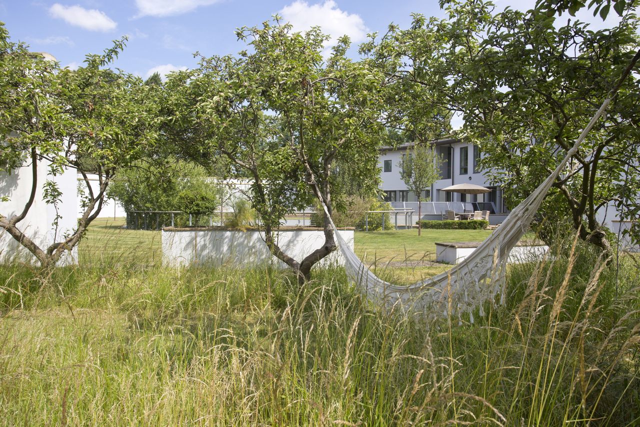 Images of the Modernist miracle that is Rotunda in Bushy Park