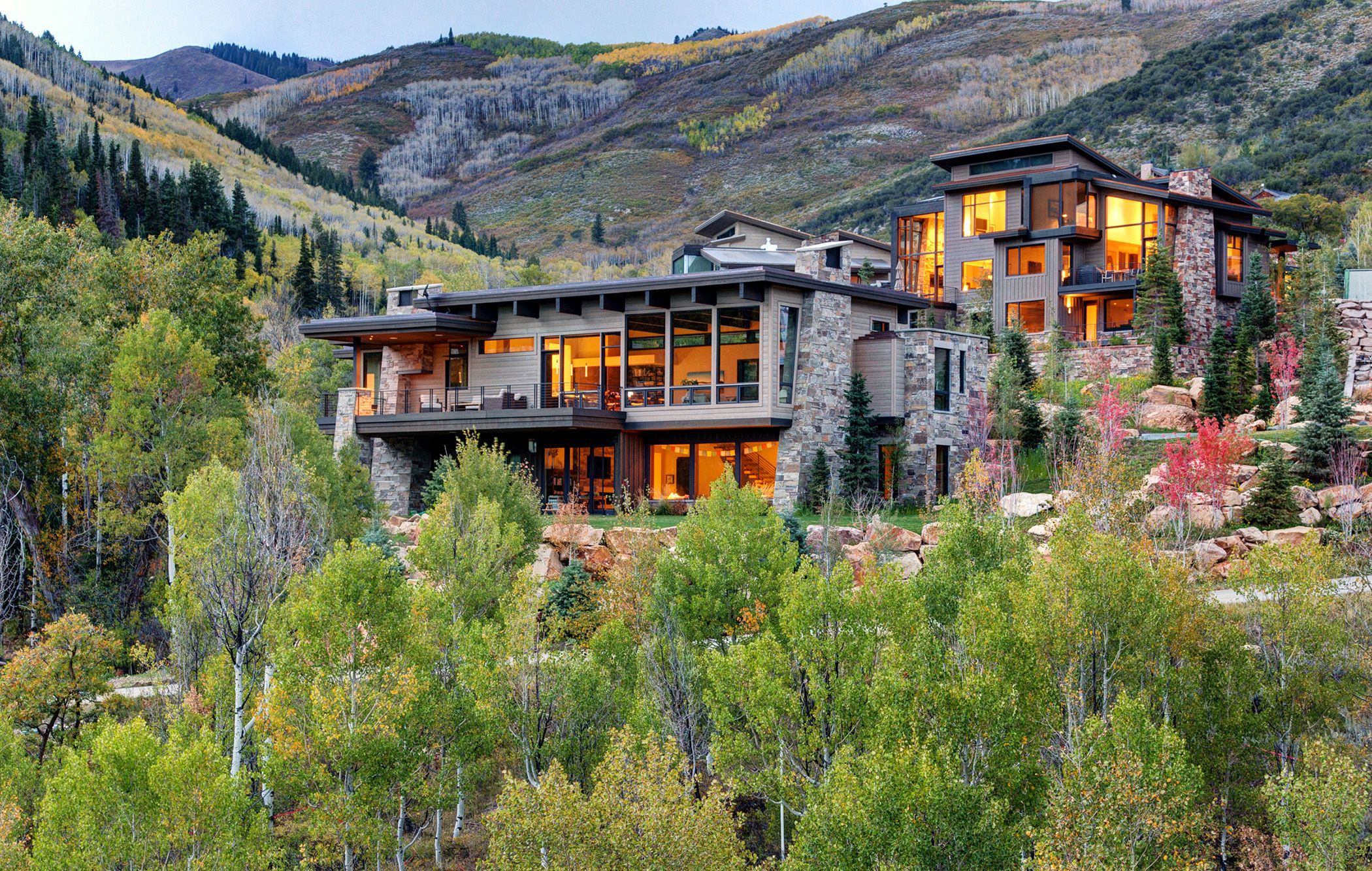 洋書 Mountain Houses C9sniPs2SWhduTpxzCozDU-2100-80.jpg