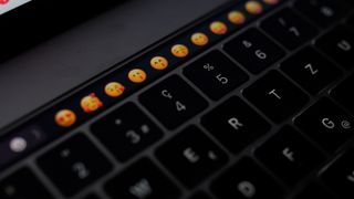 Touch Bar auf einem MacBook Pro