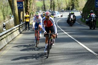 Early break on stage 3 of the 2023 Itzulia Basque Country