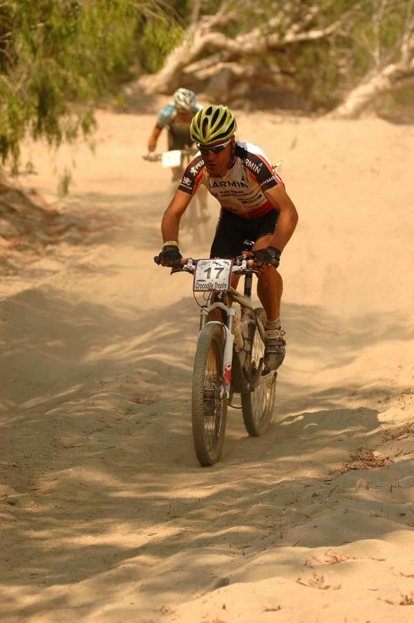 Jure Robic negotiates the Palmer River Crossing