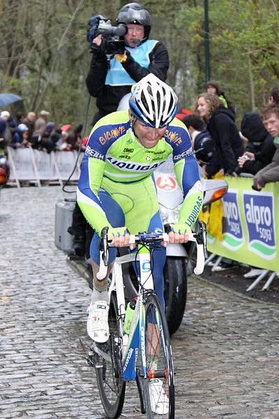 Kuschynski goes on the attack on the second trip up the Kemmel.