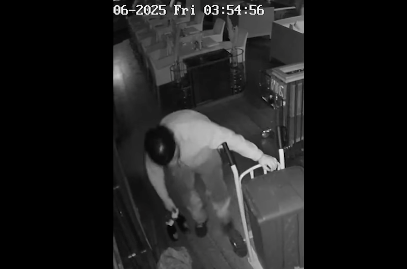 City of London police cctv wine theft