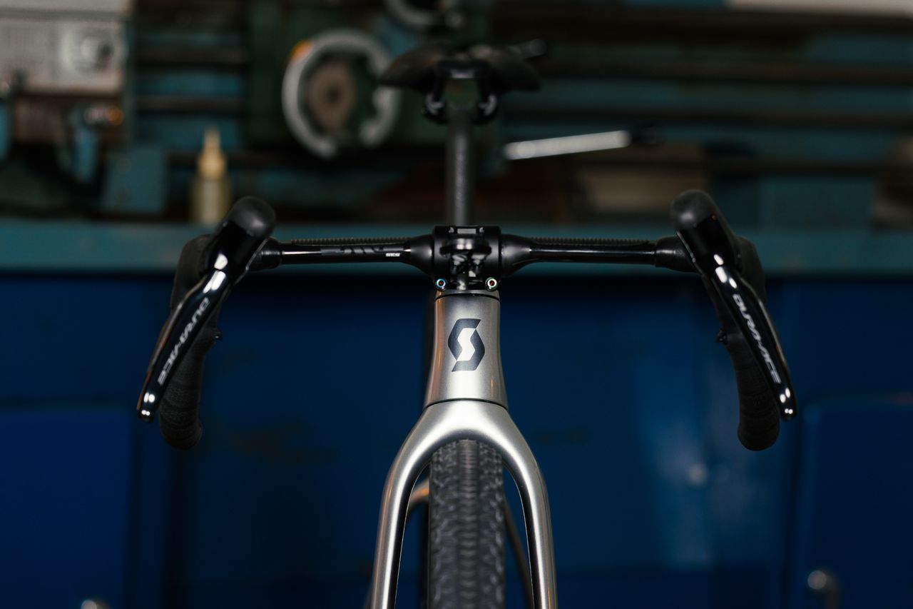 Cam Jones's Scott RC Gravel 32" Bike Prototype
