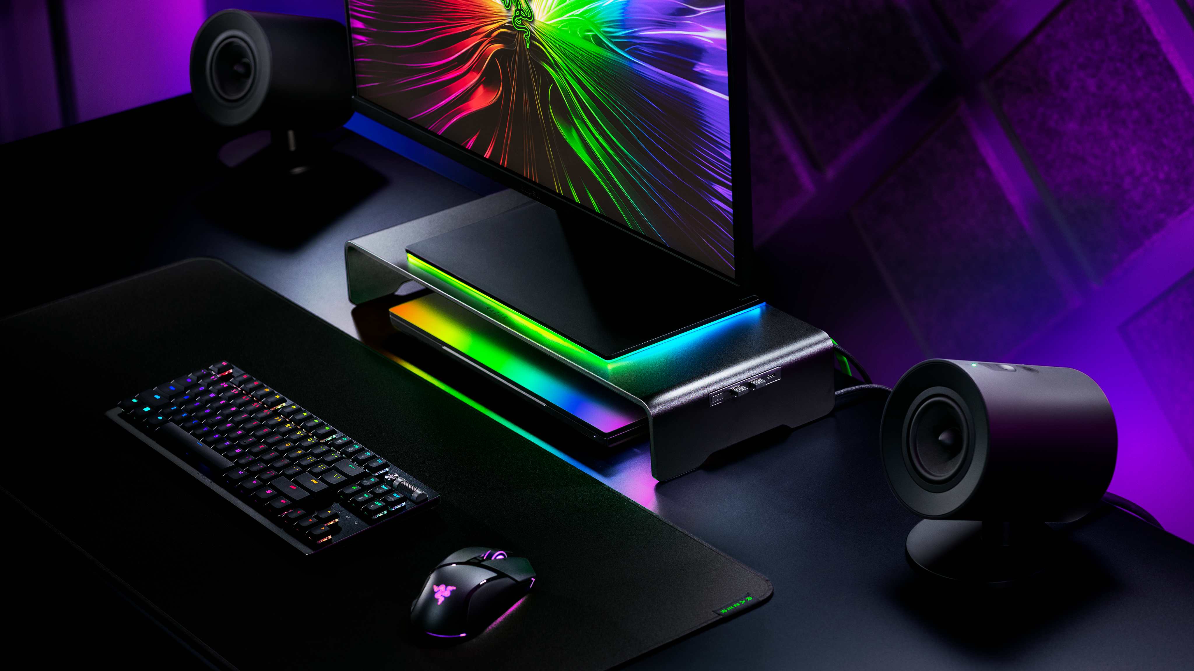 Image of the Razer Monitor Stand Chroma.