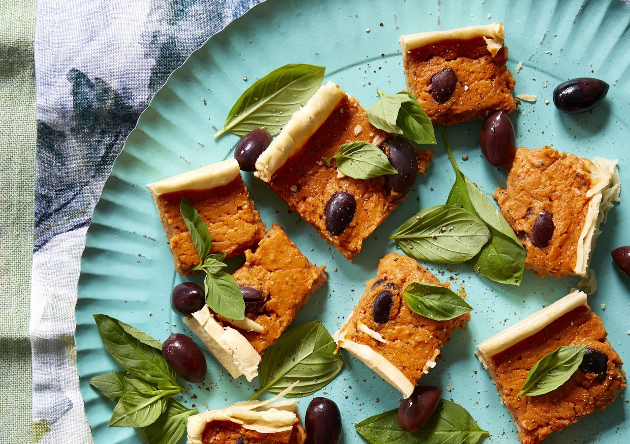 anchovy and tomato tart