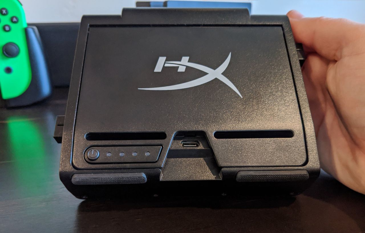 HyperX ChargePlay Clutch Switch battery case