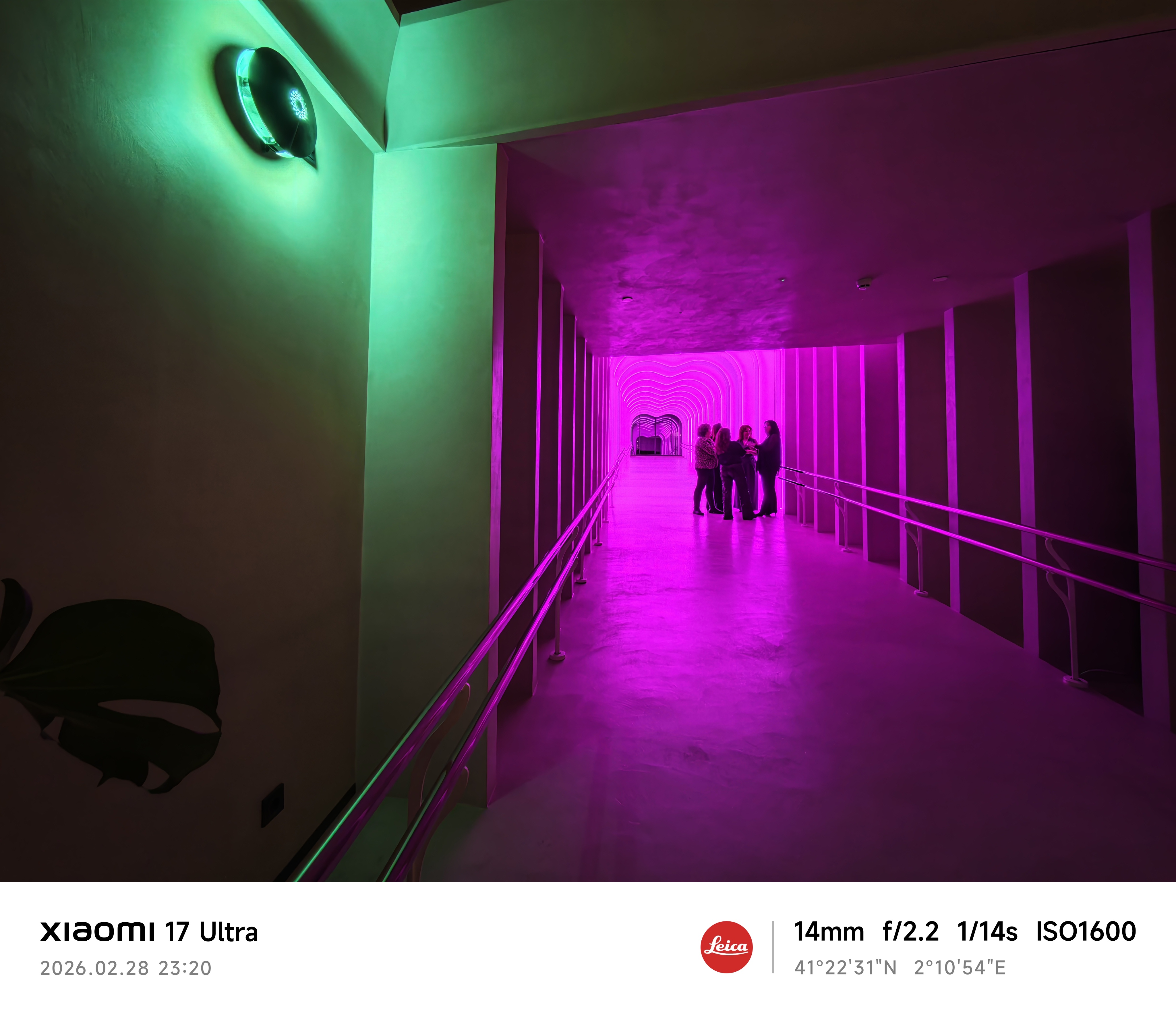 Xiaomi 17 Ultra camera sample corridor ultrawide low light