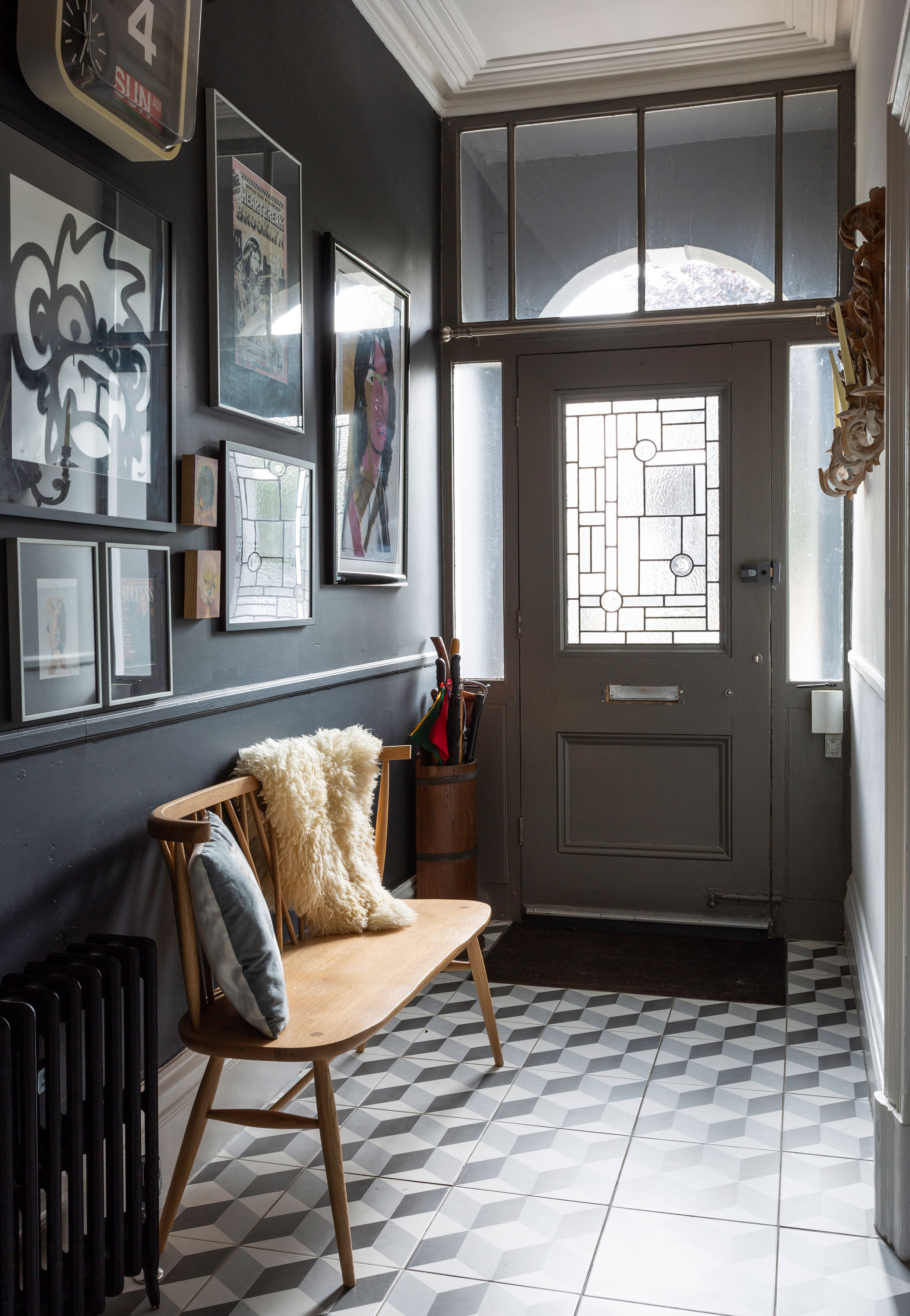 Grey Hallway Ideas 21 Classic Ways To Decorate Your Hall Real Homes