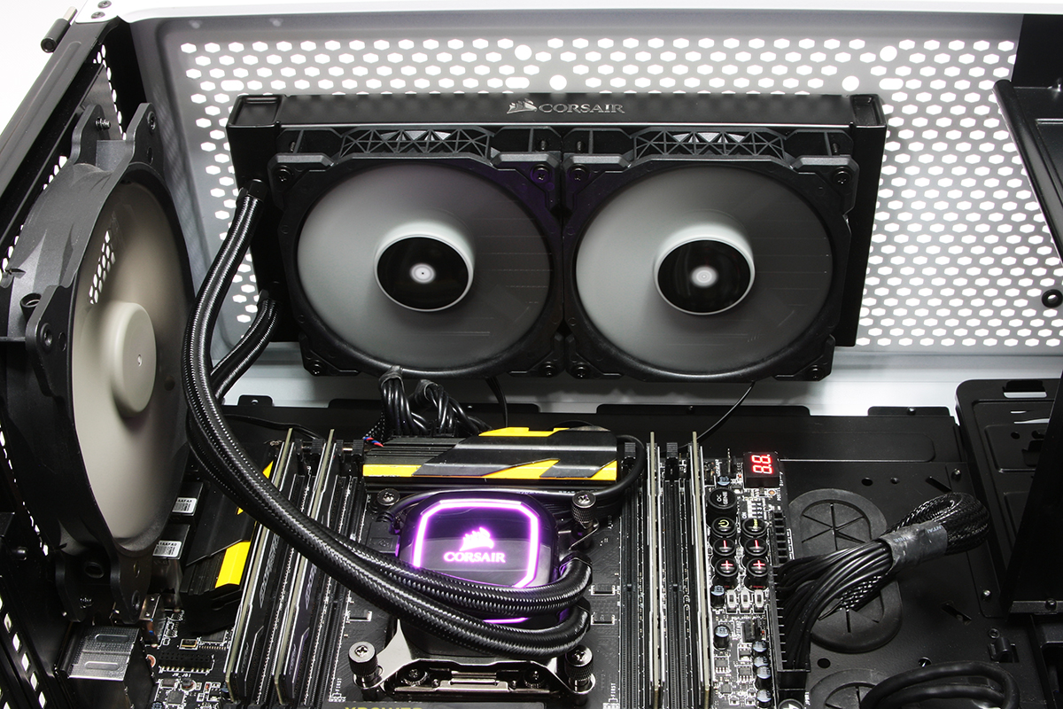 Corsair H100i RGB PRO XT mounted