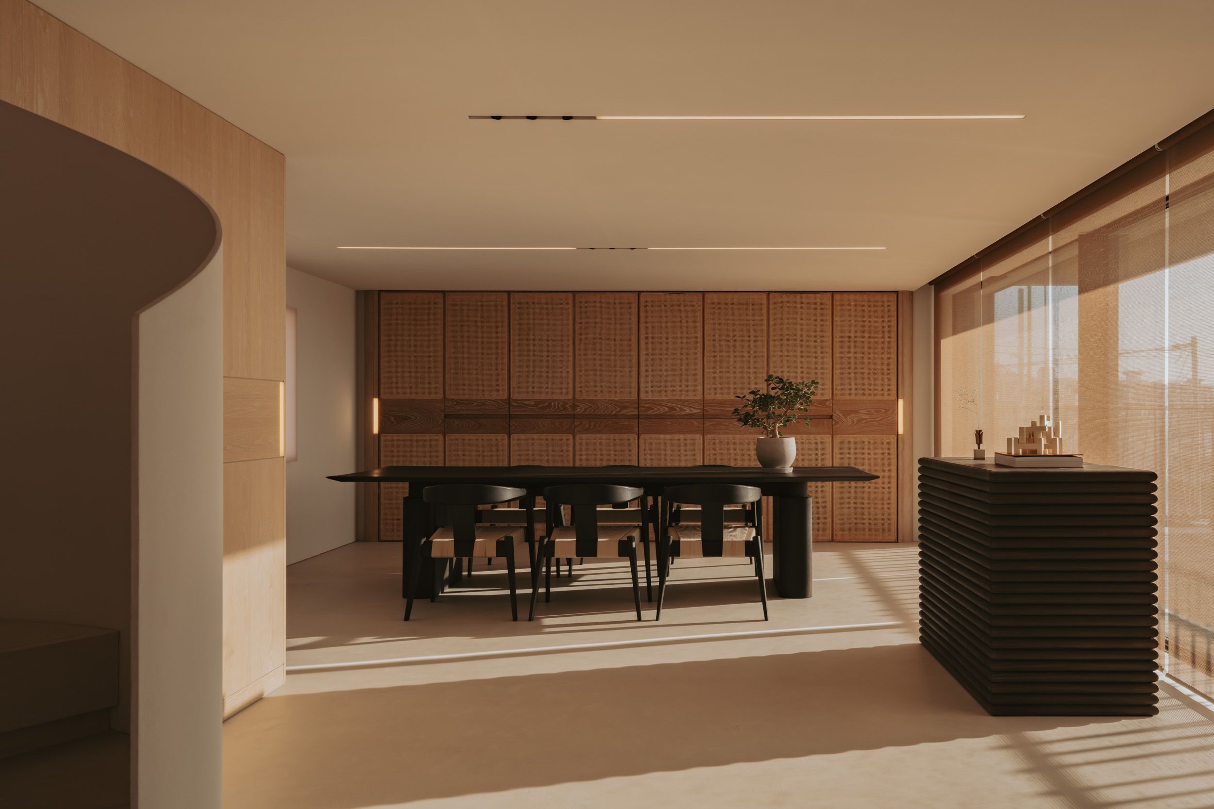 A Kamakura house offers an otherworldly experience through Japanese minimalism