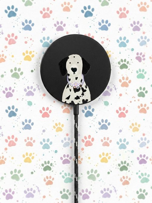 Dalmatian Hearts magnetic wireless charger