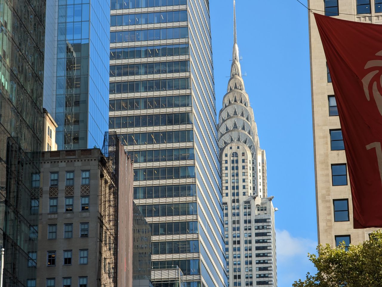 pixel 7 pro zoom chrysler 5x
