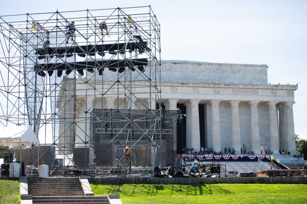 Workers prepare 4th of July event for Trump