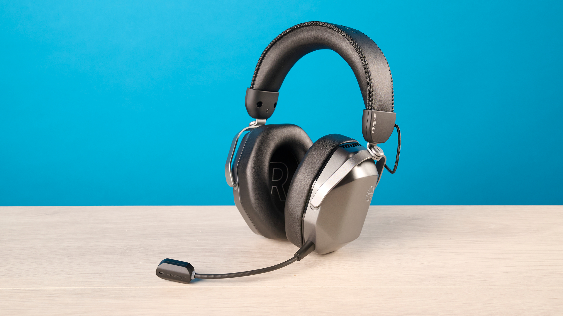 Edifier G5 Max wireless gaming headset