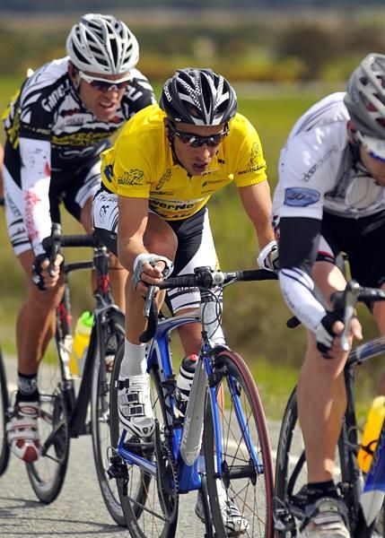 Race leader Heath Blackgrove of Zookeepers - Cycle Surgery has made the front group of six riders.